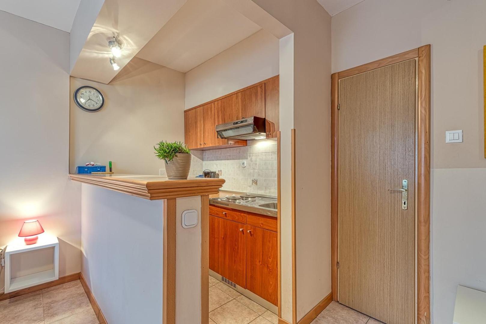 Apartment Vilma Funtana Eksteriør billede
